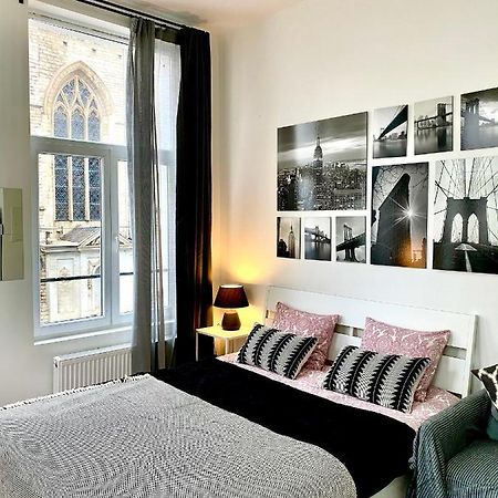 Bonjour Apartments Сentre 3 アントウェルペン エクステリア 写真