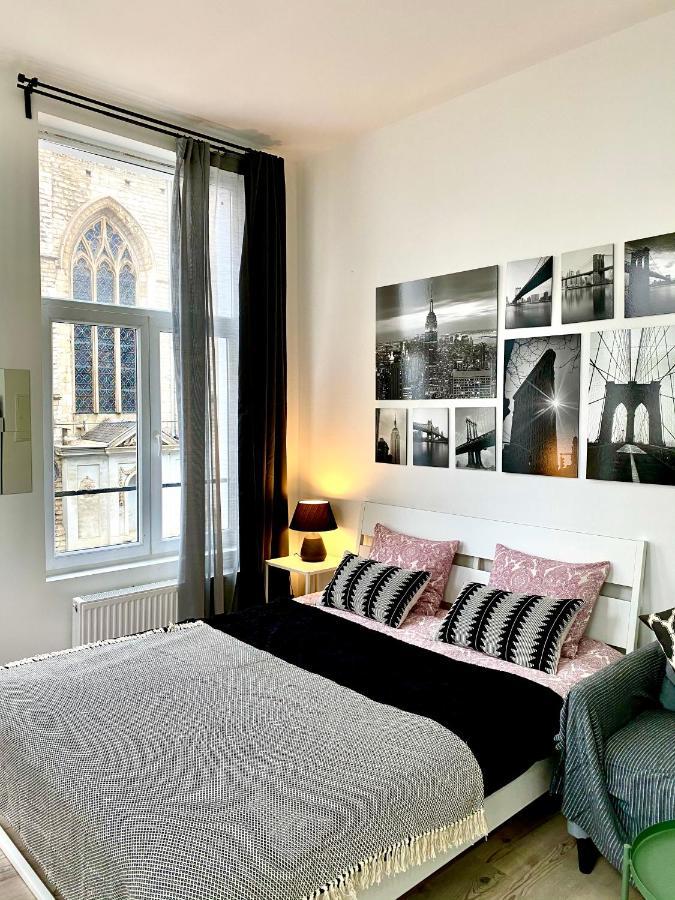 Bonjour Apartments Сentre 3 アントウェルペン エクステリア 写真
